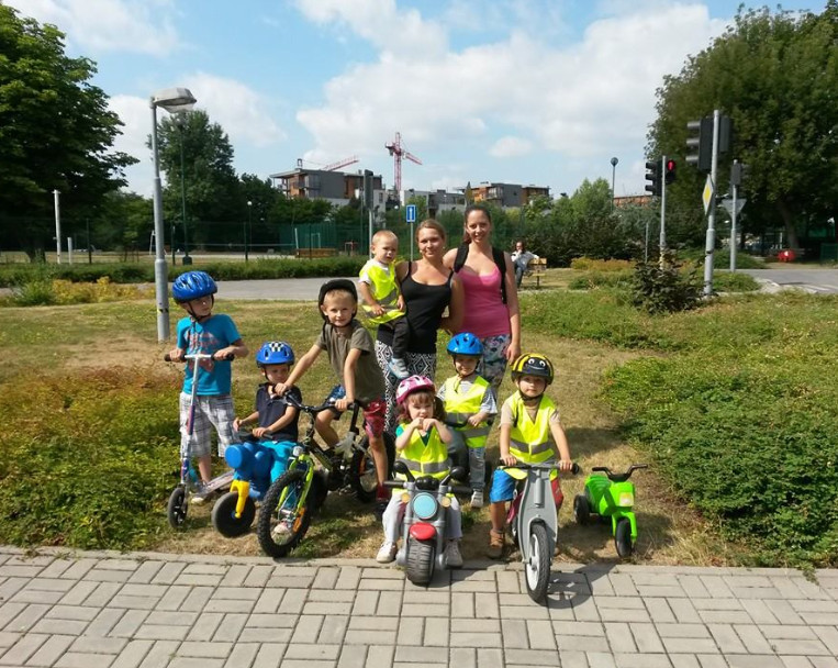 Kouzelný ostrov montessori školkami