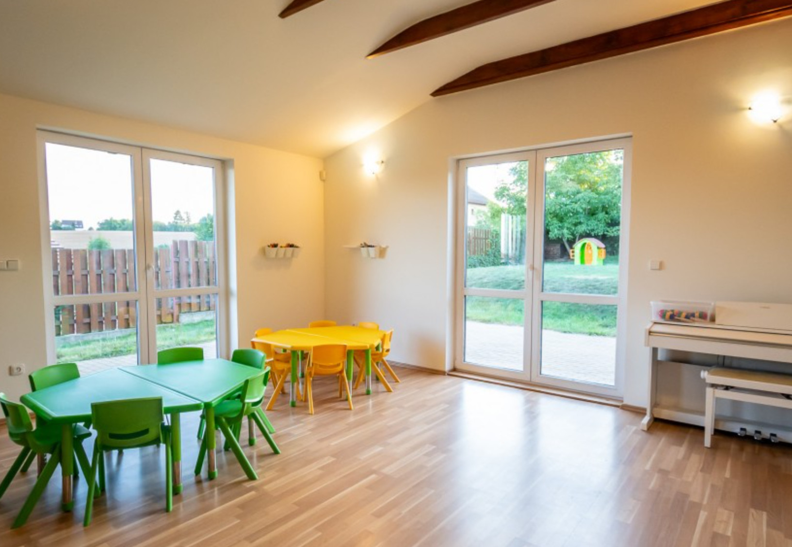 montessori školkami Praha 5