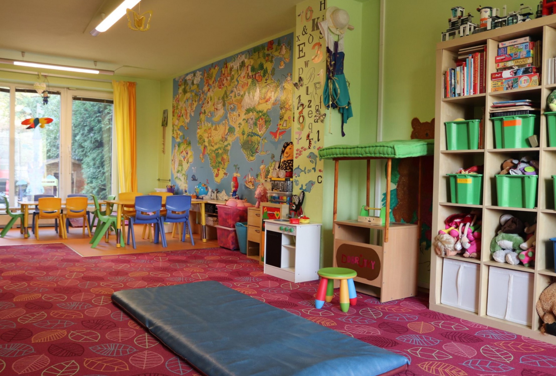 Pink Bear montessori školek
